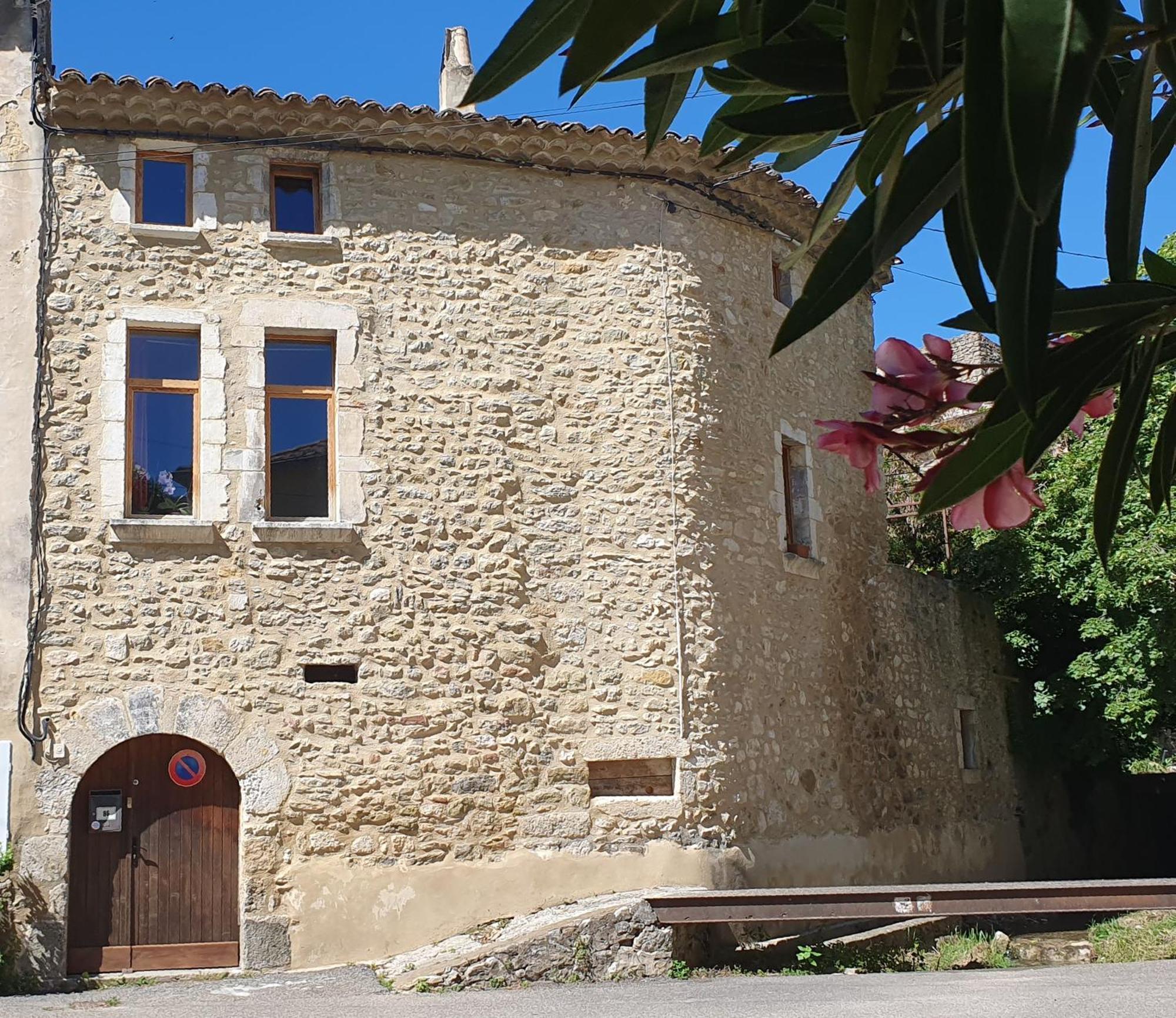 Gite Les Tilleuls Villa Saint-Montan Kültér fotó